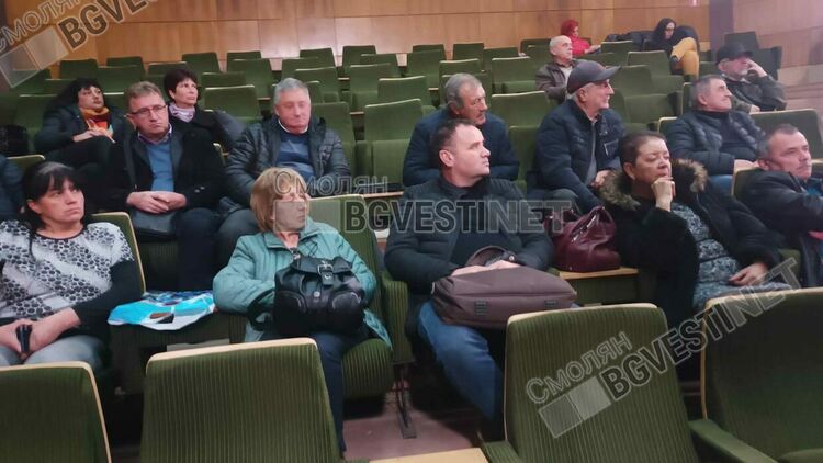 част от кметовете на смолянските села