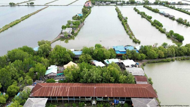 Бан Кун Самут Чин от високо