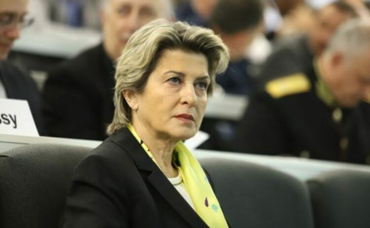 Весела Лечева напуска ръководството на БСП