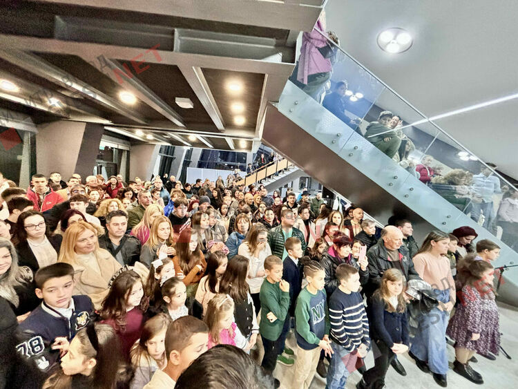 132 деца от Димитровград получиха стипендии за заслуги