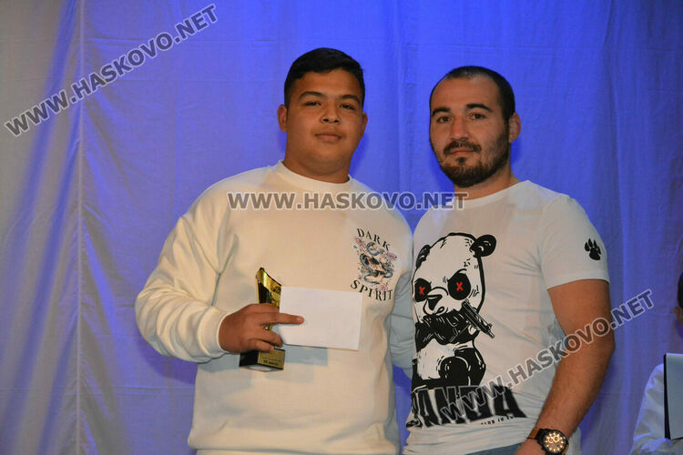 Лекоатлетката Стефанина Захариева е спортист № 1 на Спортно училище „Стефан Караджа“