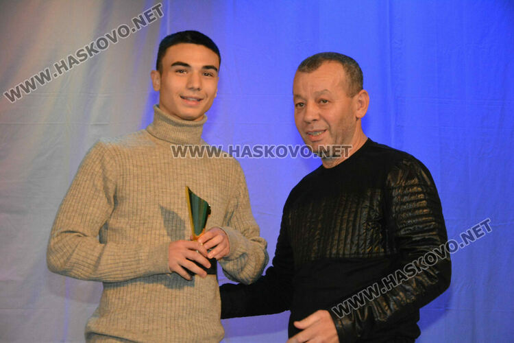 Лекоатлетката Стефанина Захариева е спортист № 1 на Спортно училище „Стефан Караджа“