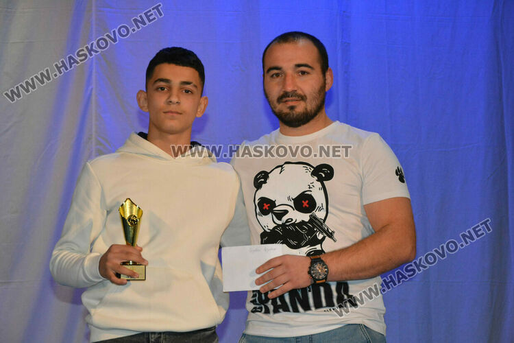 Лекоатлетката Стефанина Захариева е спортист № 1 на Спортно училище „Стефан Караджа“