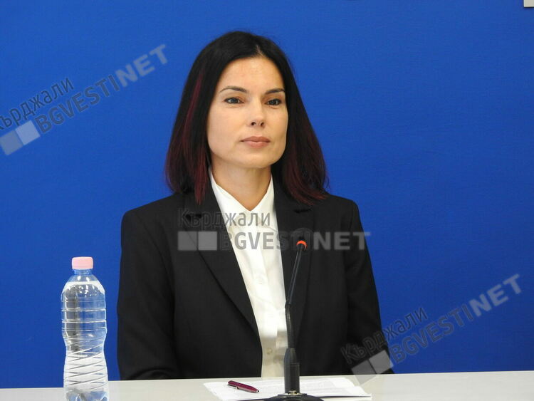 адв.Даниела Петрова