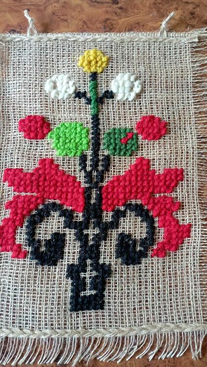 Ученици от Хасково с национални награди за приложни творби