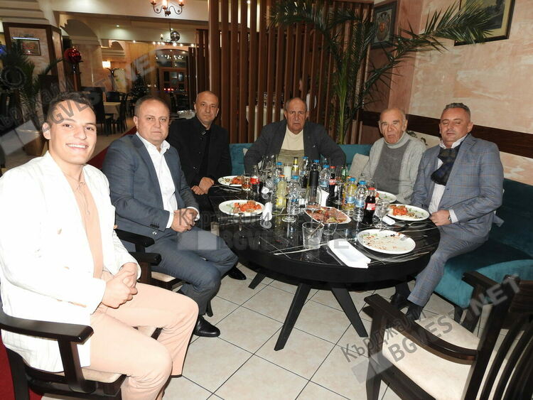 Камарата на строителите в Кърджали отчете успешна година, покани ветераните на Новогодишна вечер