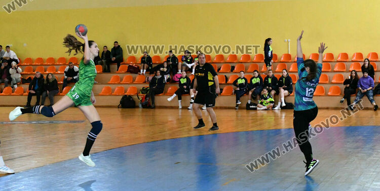 „Хасково“ стартира с победа в поредния кръг от хандбалната „Б“ група