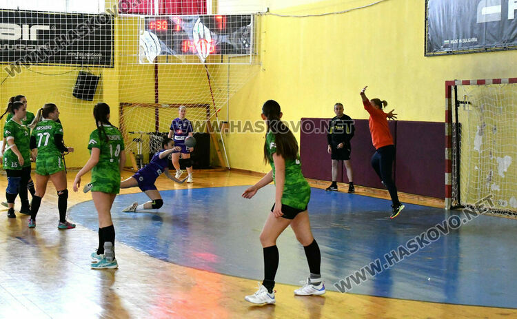 „Хасково“ стартира с победа в поредния кръг от хандбалната „Б“ група
