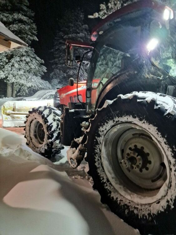 Около 50 см сняг по високите планински места в Асеновградско