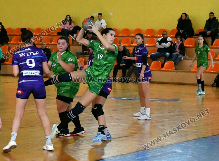 „Хасково“ стартира с победа в поредния кръг от хандбалната „Б“ група