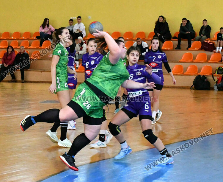 „Хасково“ стартира с победа в поредния кръг от хандбалната „Б“ група