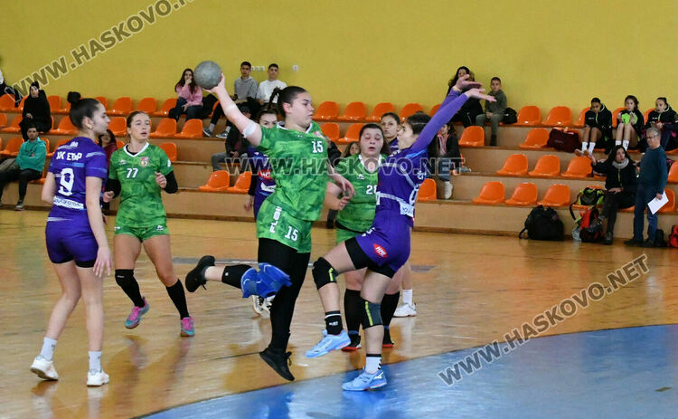 „Хасково“ стартира с победа в поредния кръг от хандбалната „Б“ група