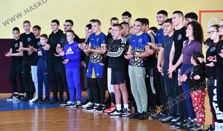 Благотворителна тренировка се проведе в комплекс „Спартак“