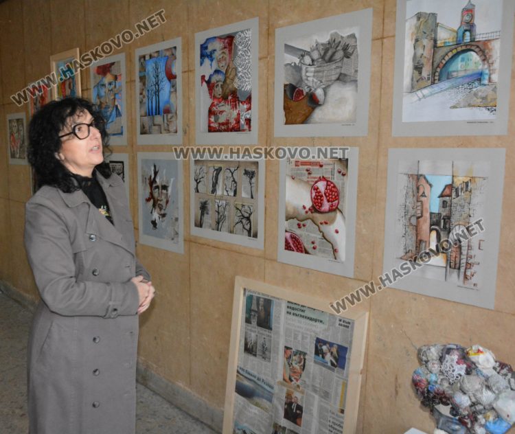 Вестникът, като провокация и интерпретация в Коледната изложба на Школа „Колорит“