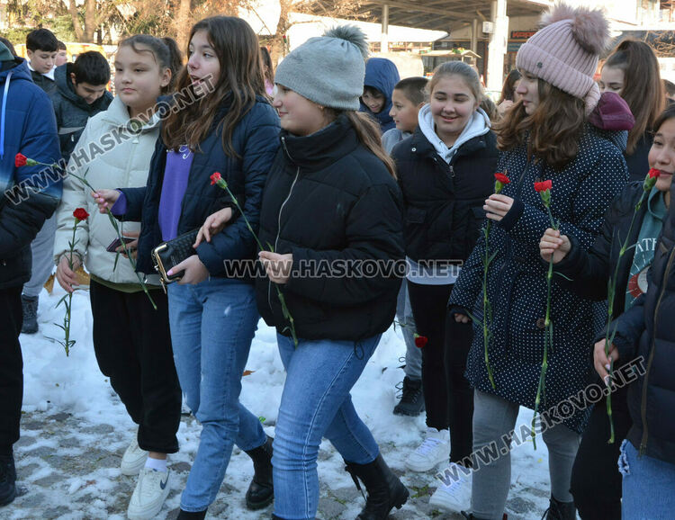 Хасковлии почетоха 179 г. от рождението на Капитан Петко войвода