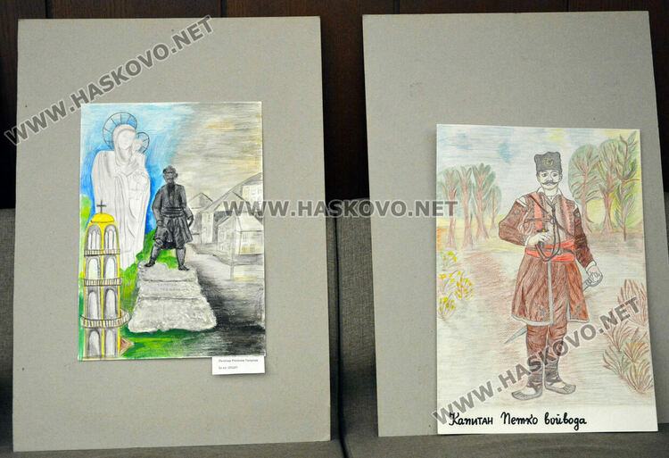 Наградиха победителите в конкурса за есе и рисунка „Хасково-градът на тракийските воеводи“