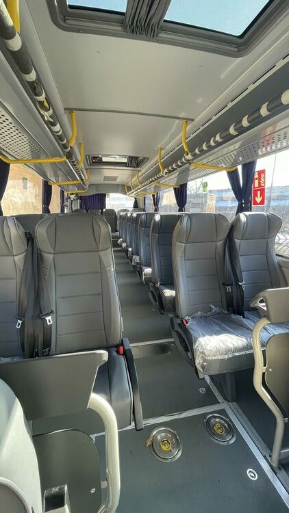 Нов училищен автобус за учениците от малките населени места