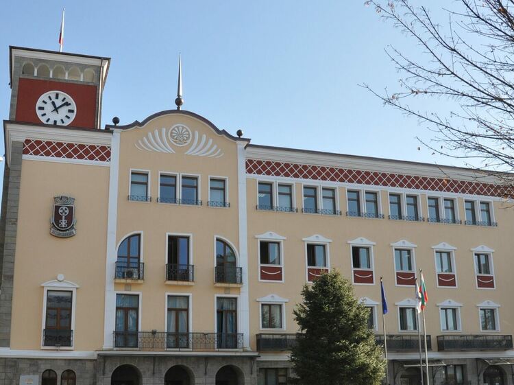 Община Хасково обявява конкурс за подбор на служители в Дирекция „Архитектура, градоустройство, строителство и инвестиции“