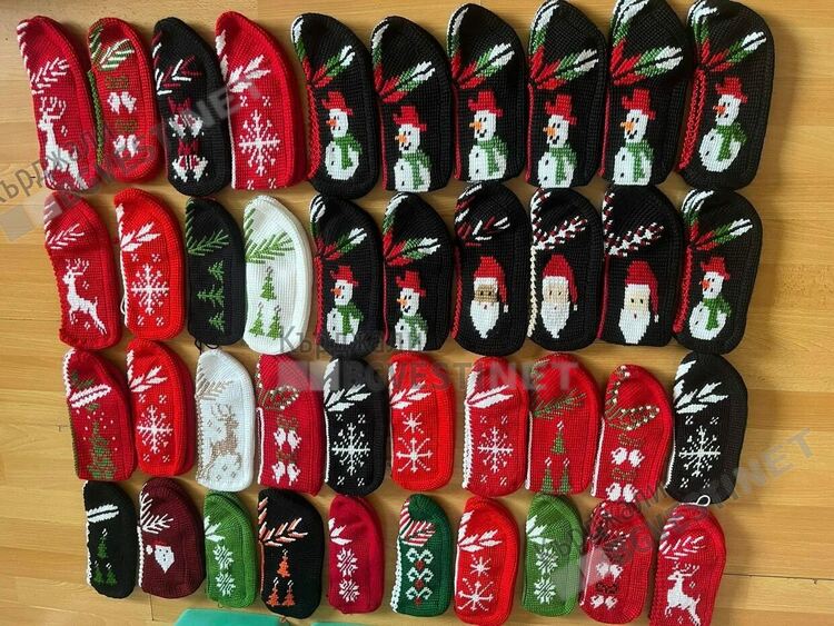 Терлици с коледна украса са хита в социалните мрежи за кърджалийци преди празниците