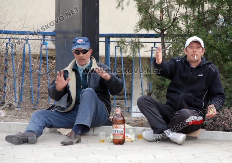 444 безработни  са постъпили на работа през ноември  в област Хасково