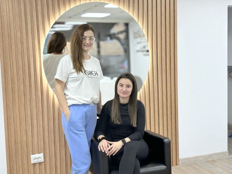 За Коледа три димитровградчанки реализираха детската си мечта в града, очакват Ви