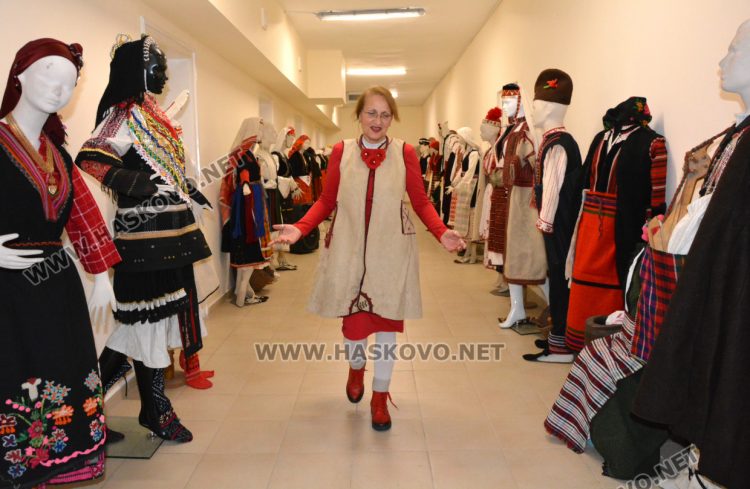 На гости на Коледа при Златка Господинова