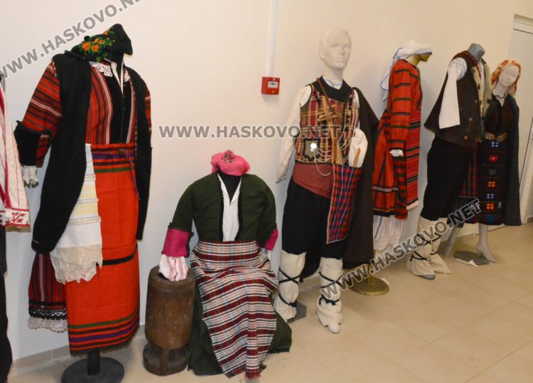 На гости на Коледа при Златка Господинова