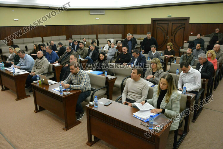 Общината се отказа от иска към ББР, остават всички 10 блока за саниране по националната програма