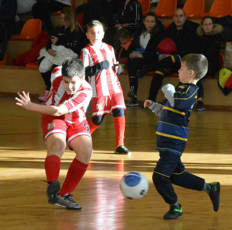 Скаути на елитни клубове гледат футболни таланти на Haskovo Cup