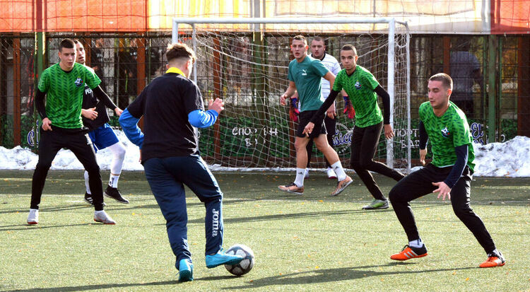 В Хасково се провежда футболен турнир в подкрепа на Рени