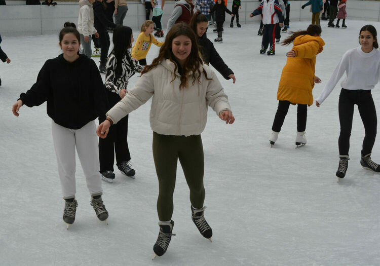 Ледената пързалка в Хасково отваря  на Коледа