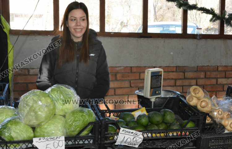 Пазар преди Коледа