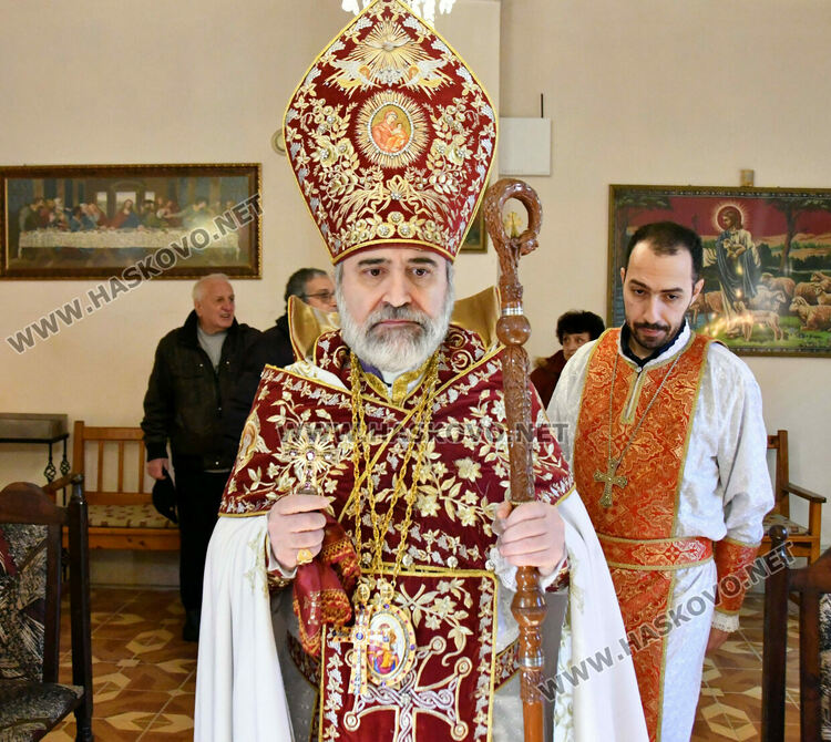 Арменците в Хасково отбелязаха храмовия празник на църквата “Сурп Степанос”