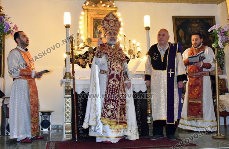 Арменците в Хасково отбелязаха храмовия празник на църквата “Сурп Степанос”