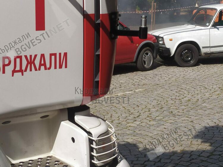 Шест пожара по празниците в областта,вдигнаха на крак 19 огнеборци