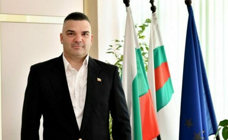 Бившият шеф на ''Ел Би Булгарикум'': Министърът на икономиката или е заблуден, или манипулира обществото