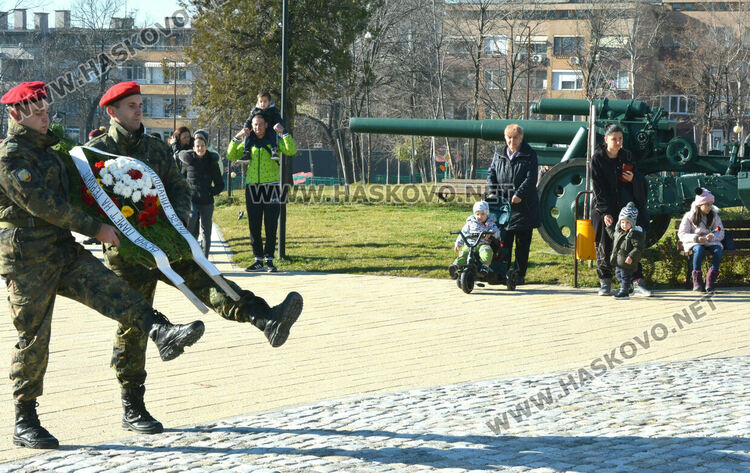 Хасковските военни отбелязаха 120 г. от основаването на Осма пехотна тунджанска дивизия