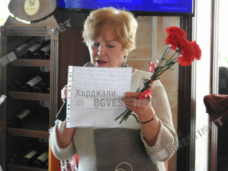 Фахри Идриз подари празник на пенсионерите от Кърджали за Нова година