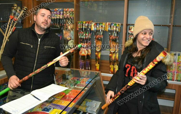 1000 лева за заря в кутия броят клиенти в Хасково