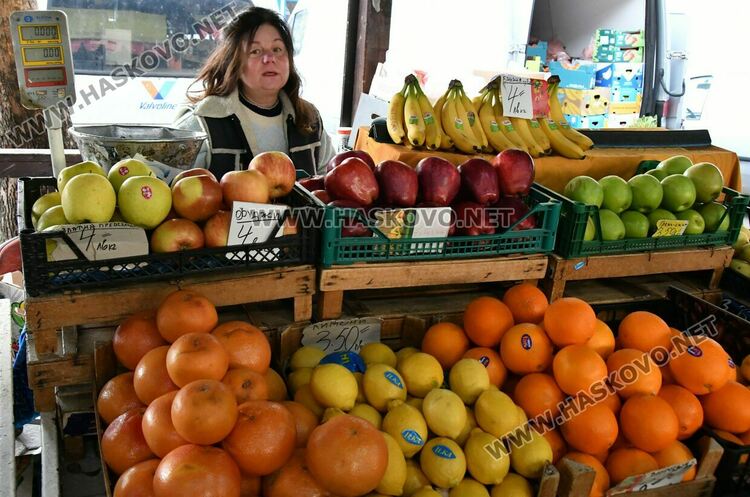 Последно зареждане за новогодишната трапеза