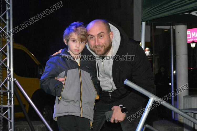 Честита Нова 2024 година!