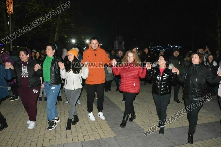 Честита Нова 2024 година!