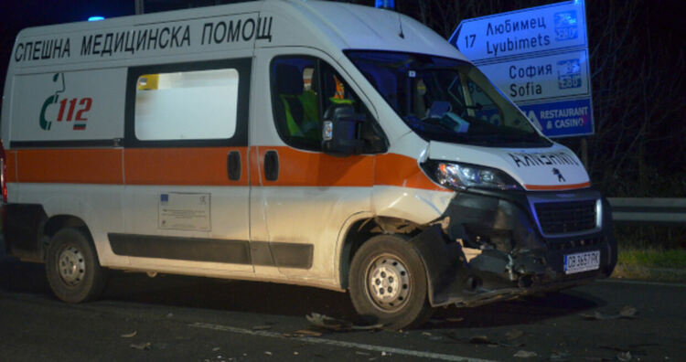 Снимки: „Старият мост“