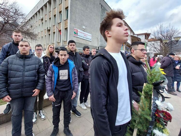 ПГТТ "Христо Ботев" в Смолян отбеляза 176 години от рождението на патрона си