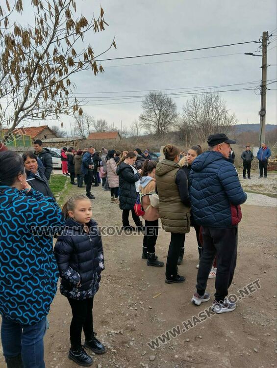 Георги Зенопян хвана кръста на Богоявление в Клокотница