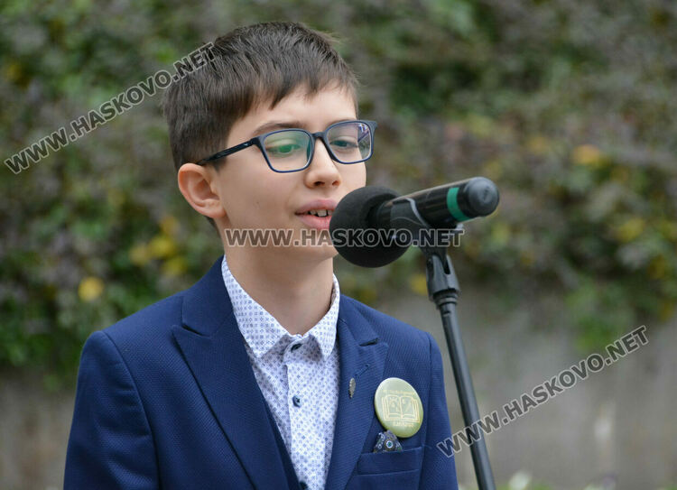 Хасково се преклони пред героизма на Христо Ботев за 176 г. от рождението му