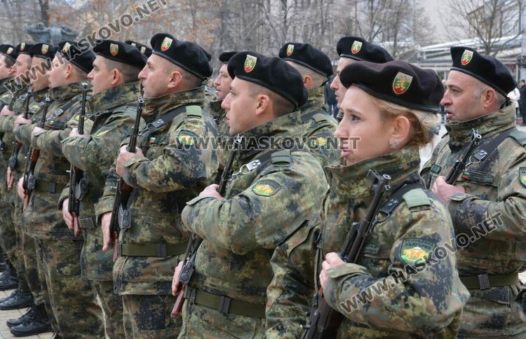 Тържествен водосвет и освещаване на бойните знамена в Хасково на Богоявление