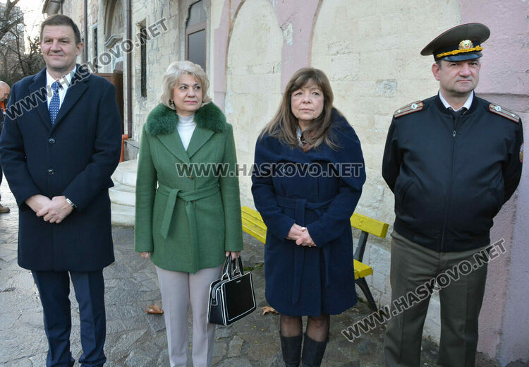 Владиката служи в „Света Богородица“ на Ивановден