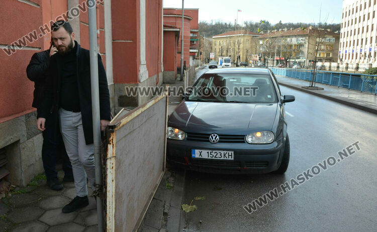 Водачът на Голфа