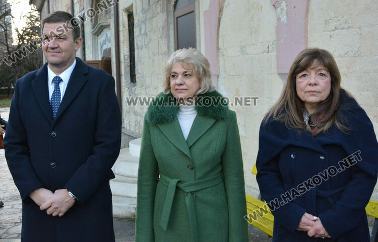 Владиката служи в „Света Богородица“ на Ивановден